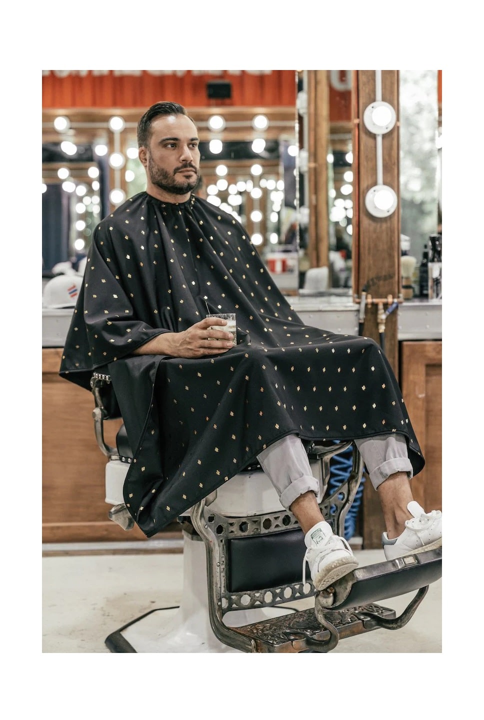  Barber Strong The Barber Cape Haircut Cover for Men