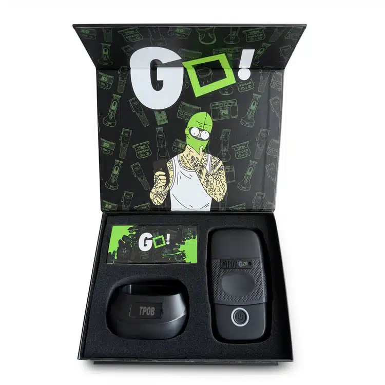 TPOB Go Shaver Black Edition - Package Open
