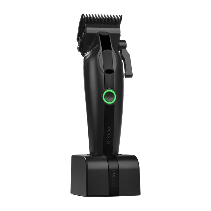 Cocco Veloce Lite Clipper - Black with Black Stripe - on stand